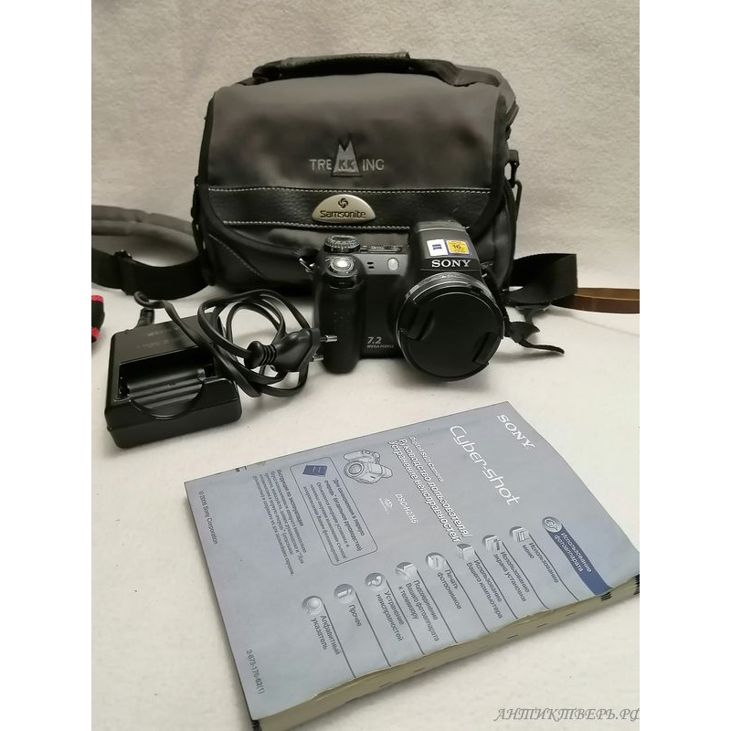 Фото, видео и кино камеры.Sony, JVC QR-Ax66, Кварц 2М.