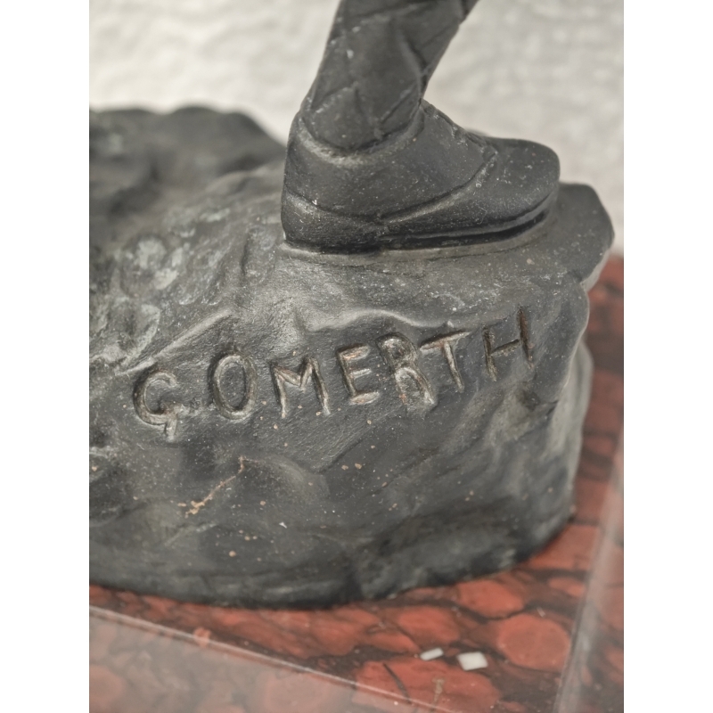 Парные бронзовые скульптуры солдат G. Omerth Жорж Омер Франция мрамор кон XIX — нач XX в