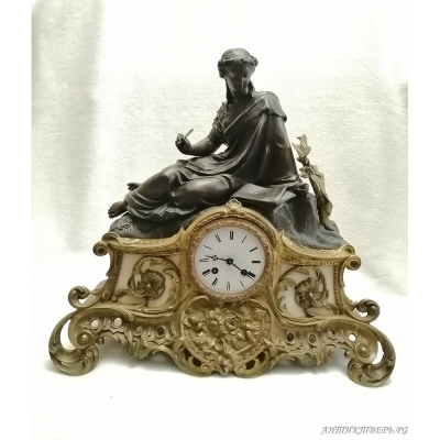 Часы каминные Художница. Бронза, шпиатр, мрамор, золочение..19 век